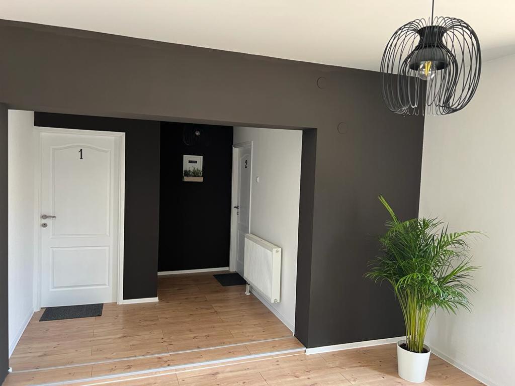 4 Stars Apartments Near Airport Велика-Горица Экстерьер фото